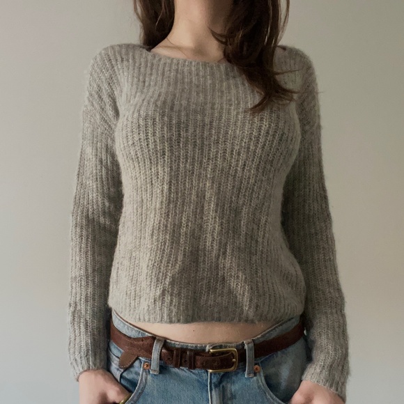 Club Monaco - Cropped Ribbed Knit Sweater: Women's Size XS Alpaca-Nylon Blend - Picture 1 of 7